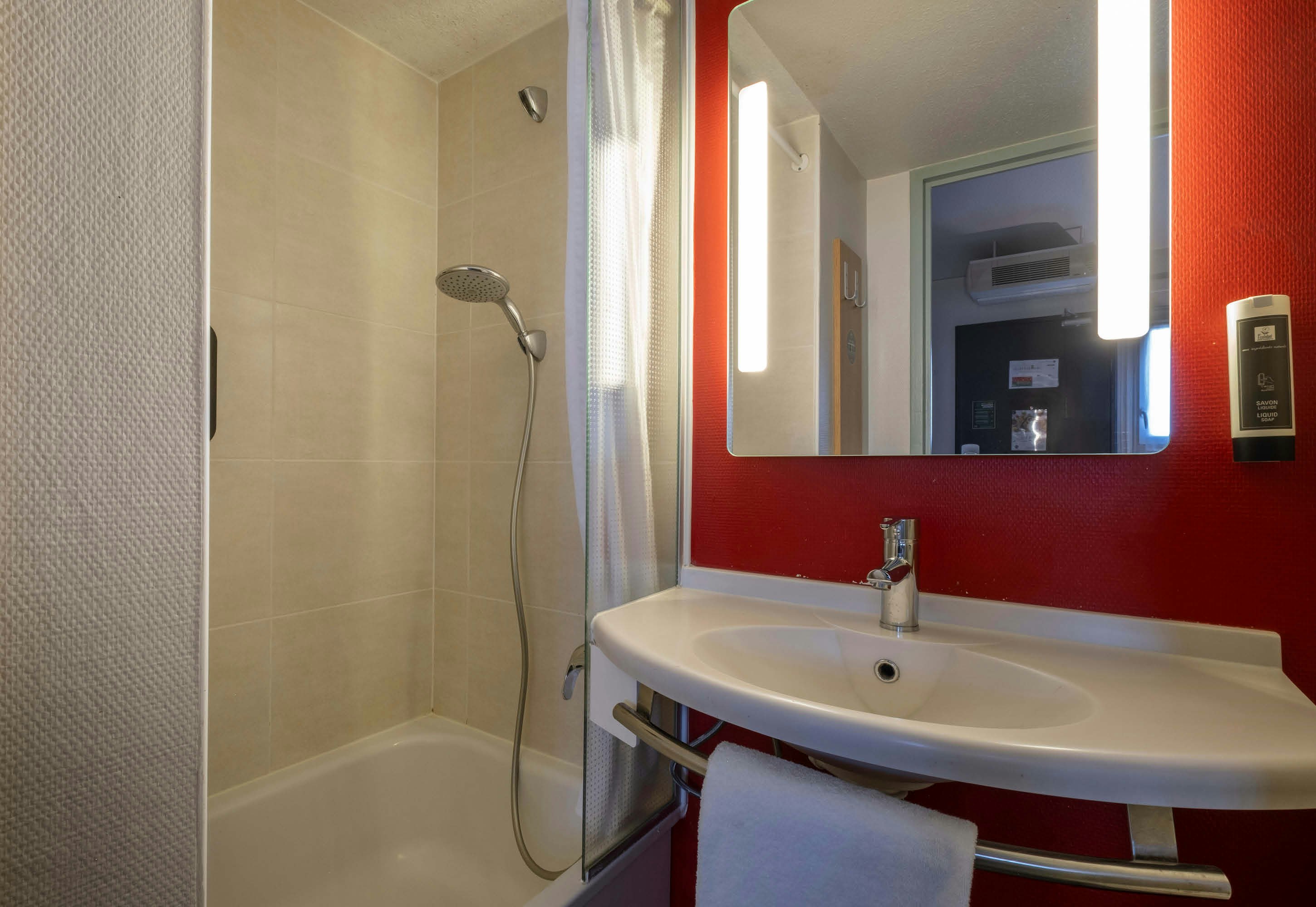 B&B Hotel La Rochelle Angoulins-Sur-Mer 12/14