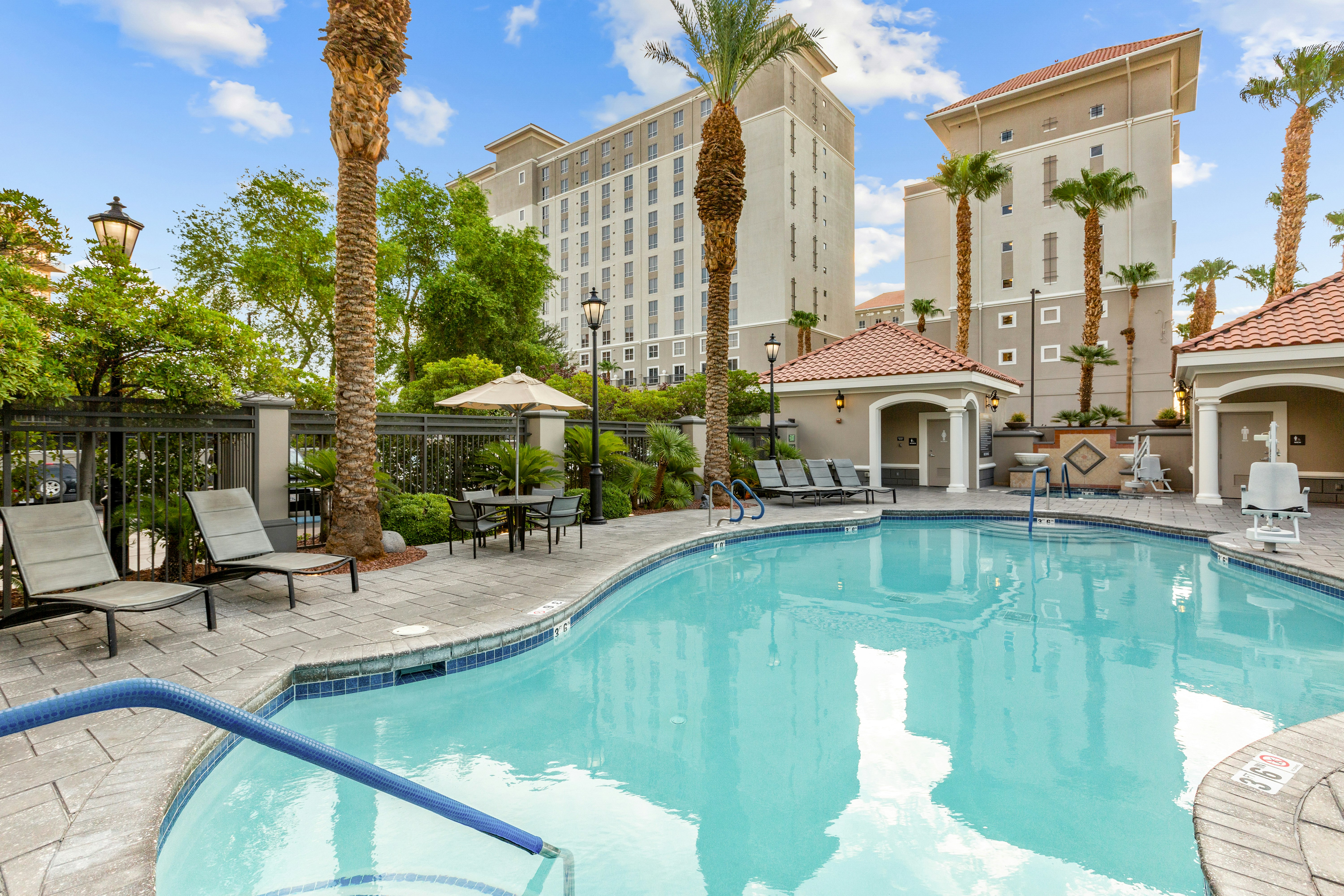 Club Wyndham Grand Desert 76/77