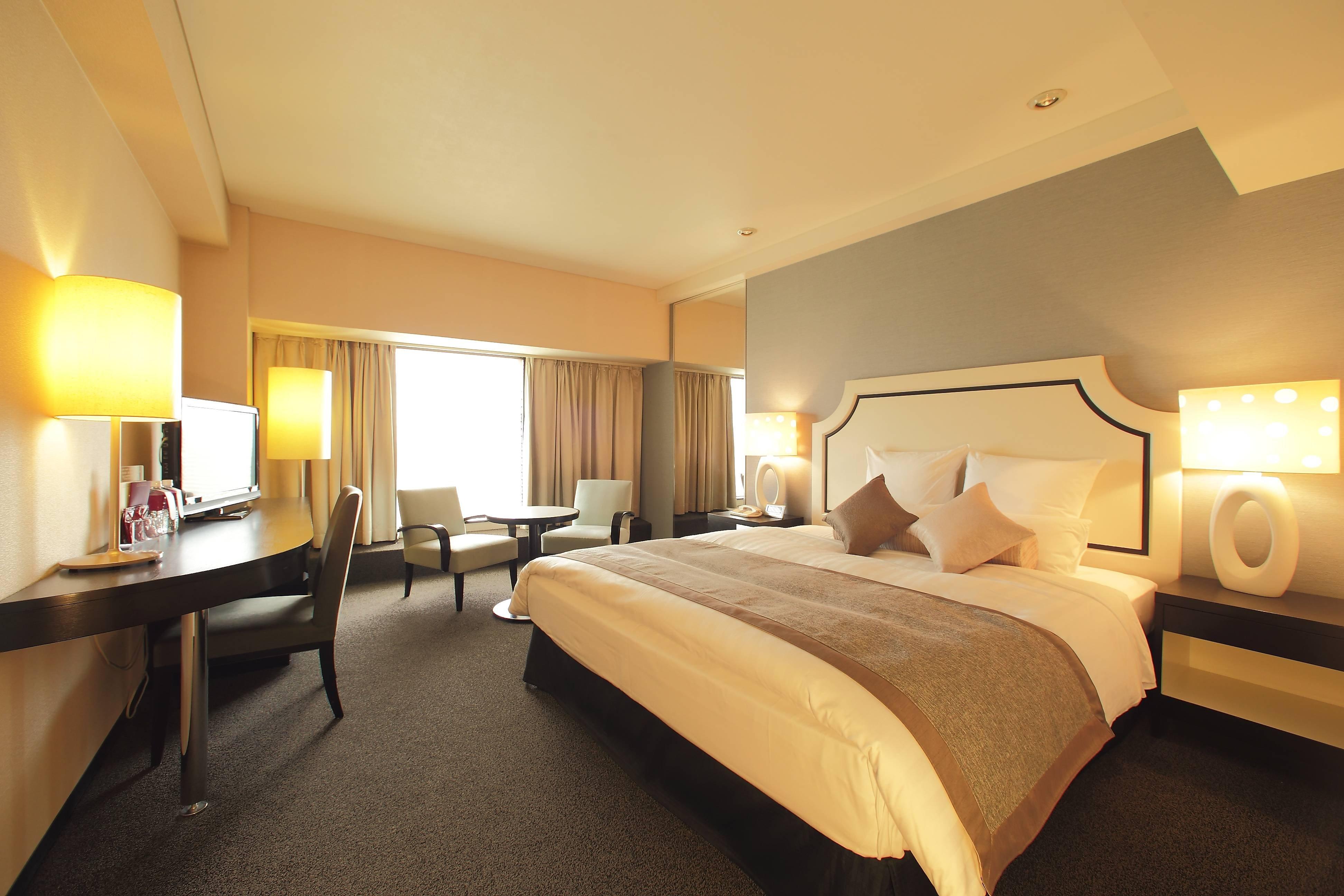 Premium, King Bed