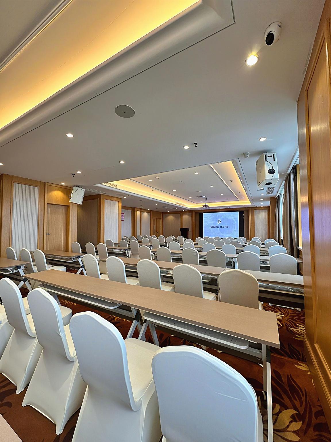 Vienna International Hotel (Wuxi Taihu Expo Center) 36/47