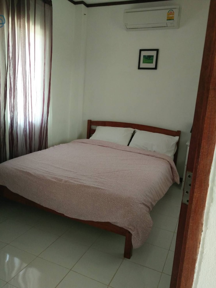 1 BEDROOM, BUNGALOW