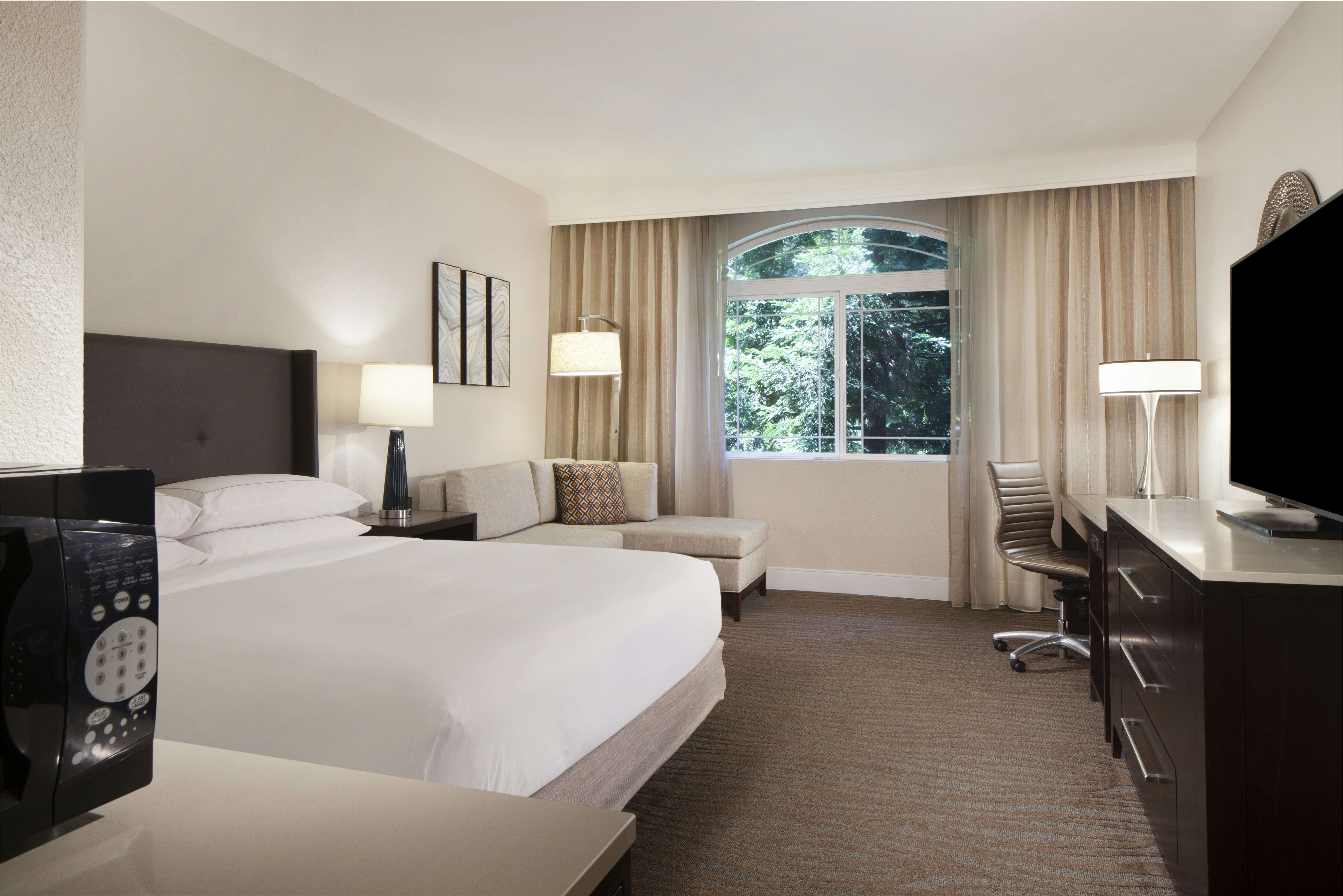 Hilton Santa Cruz/Scotts Valley 7/75