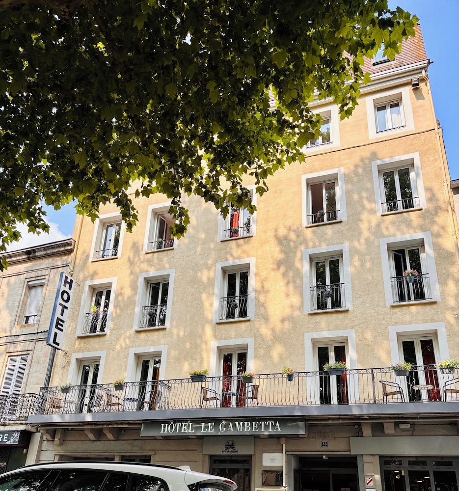 Hotel & Spa Le Gambetta Centre-ville Bergerac 5/50