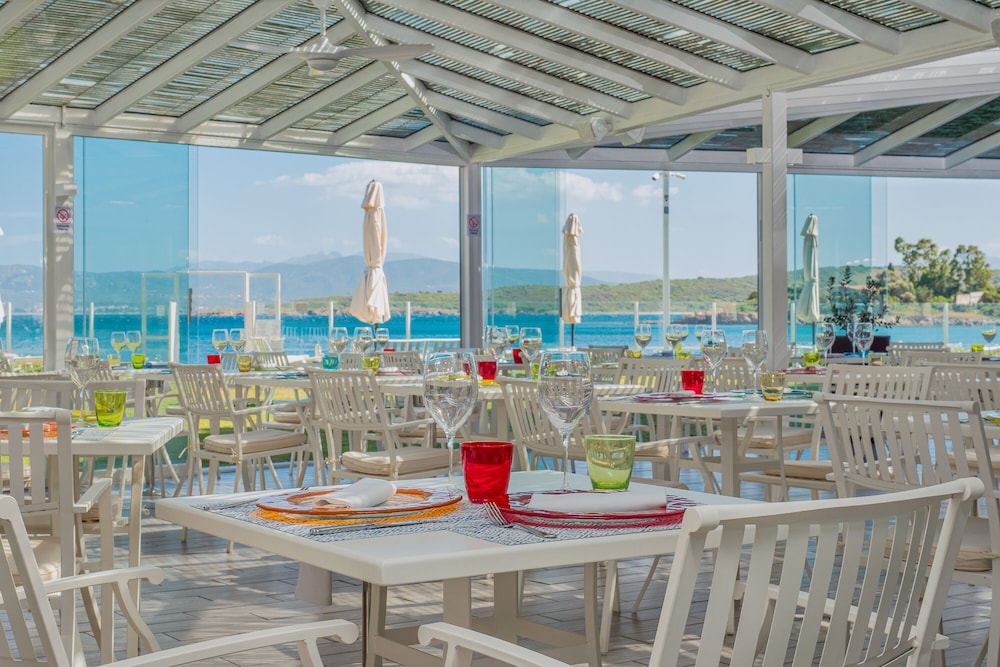 The Pelican Beach Resort & SPA - Adults Only 31/50