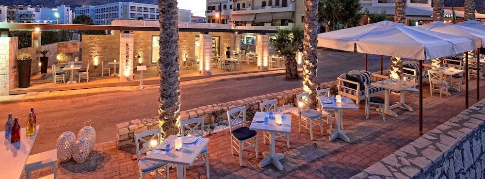Hersonissos Palace 56/70