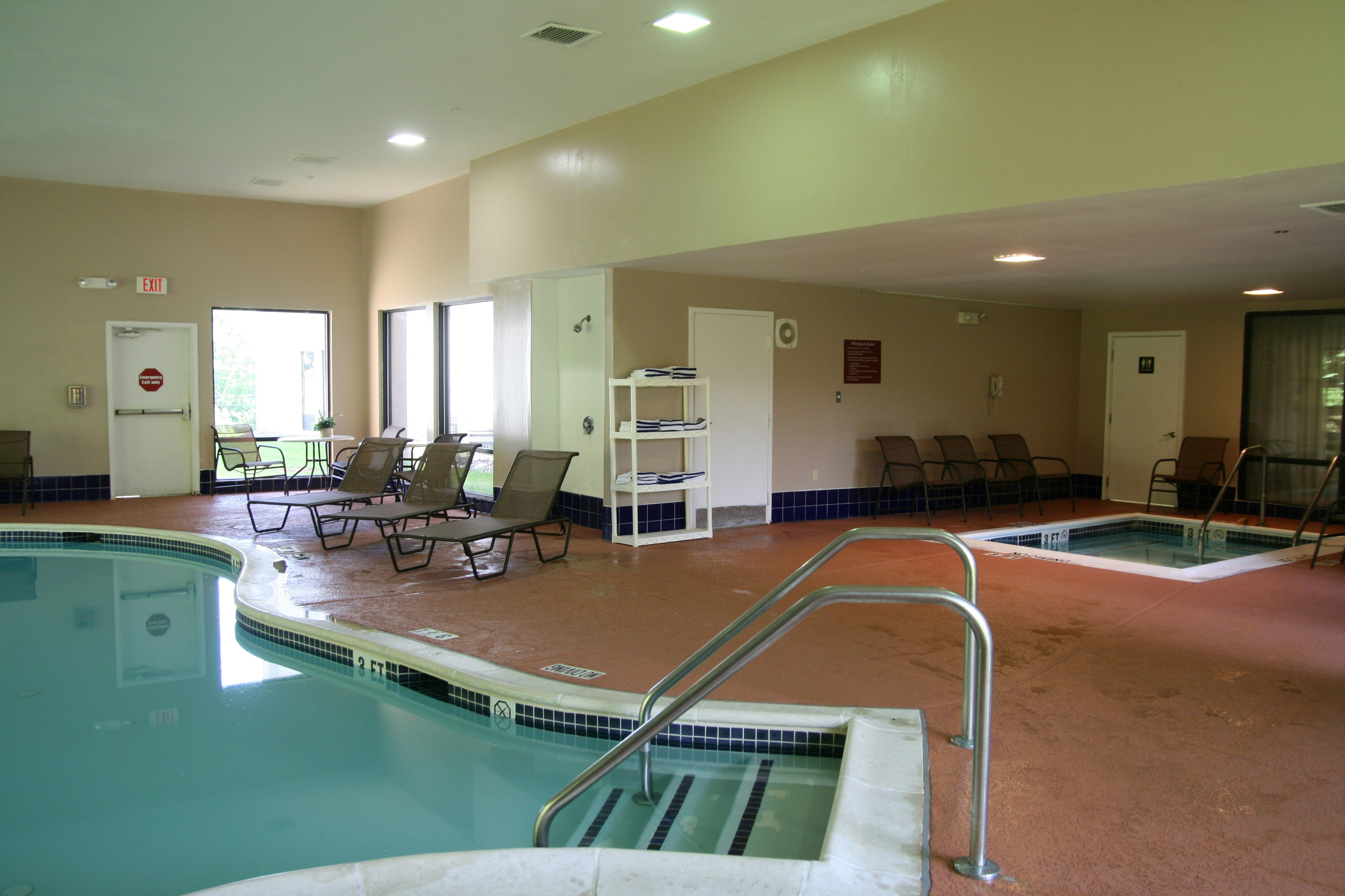 Hampton Inn Selinsgrove/Shamokin Dam, PA 20/32