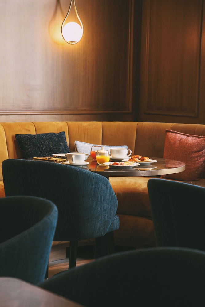 Grand Hotel Bellevue Lille 53/60
