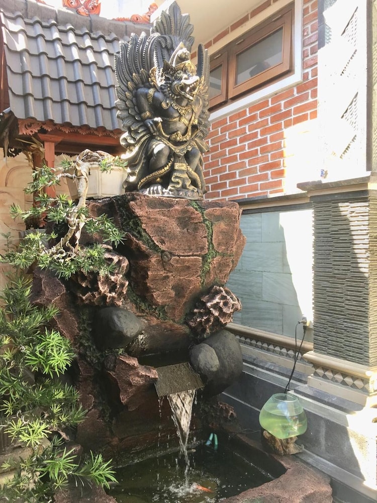 Mikuk Homestay 32/37
