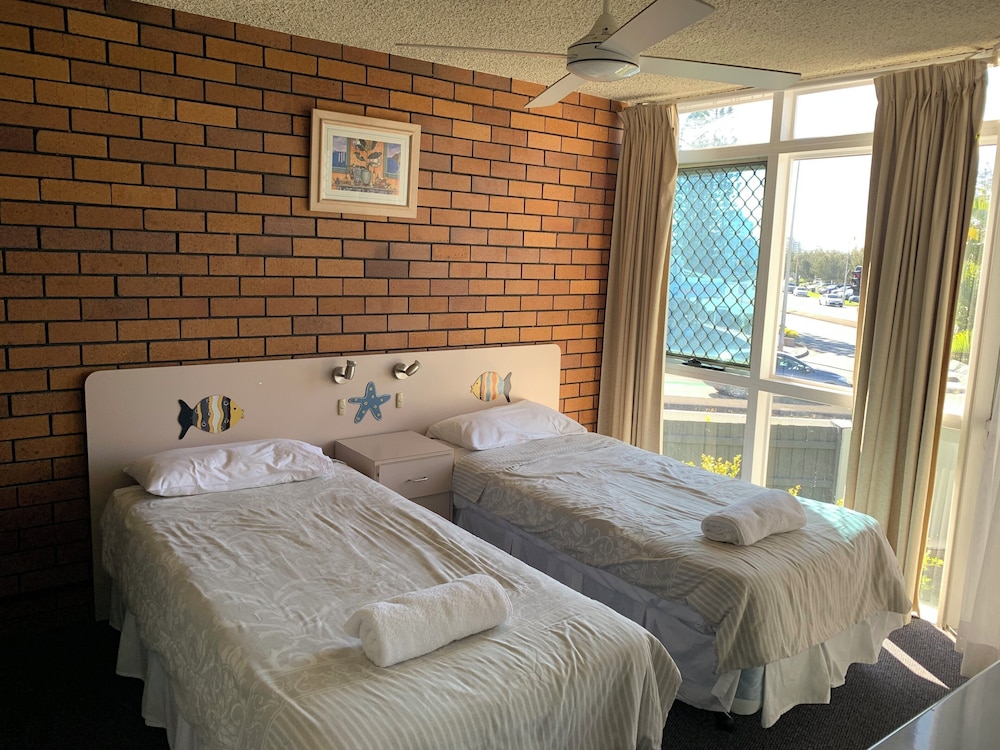 NORTHPOINT HOLIDAY APARTMENTS 25/61