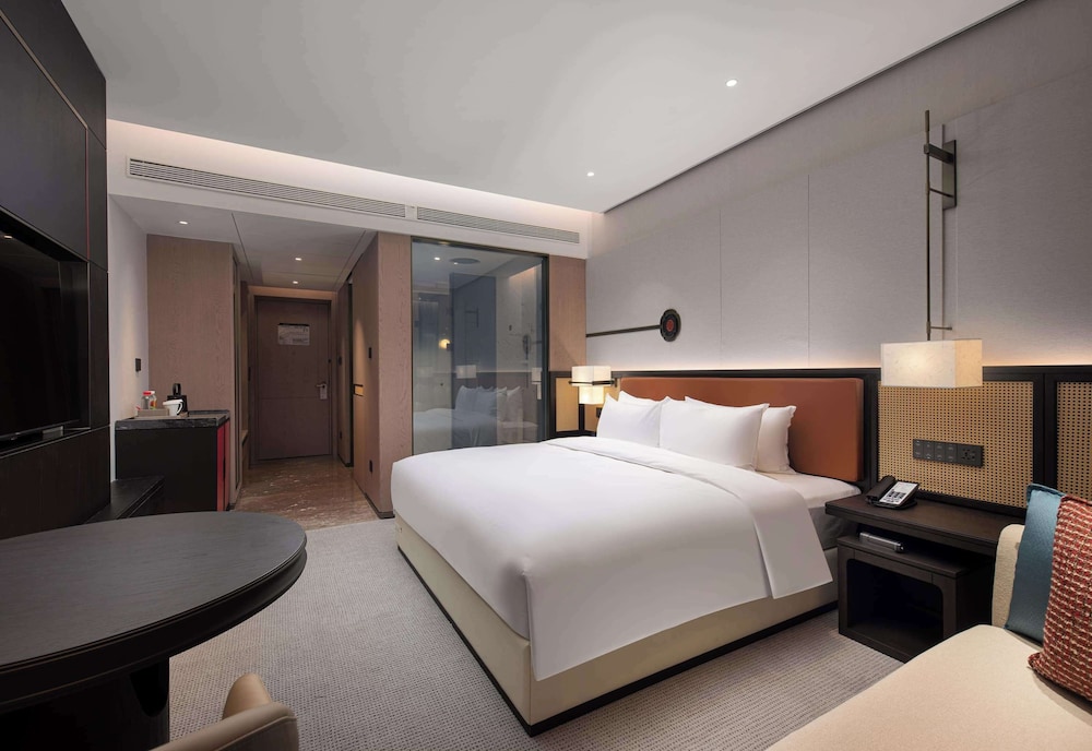 Ramada by Wyndham Huangshan Xiuning 9/25