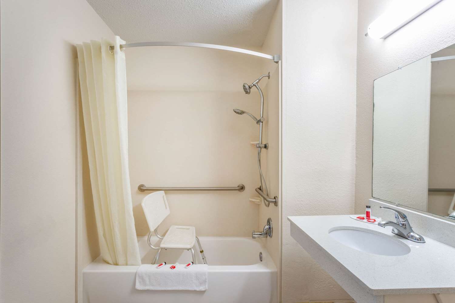 Super 8 By Wyndham Abingdon Va 17/21