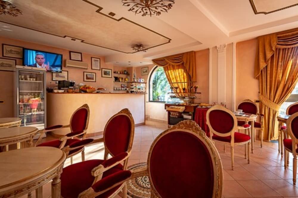 Hotel Louis II 49/66