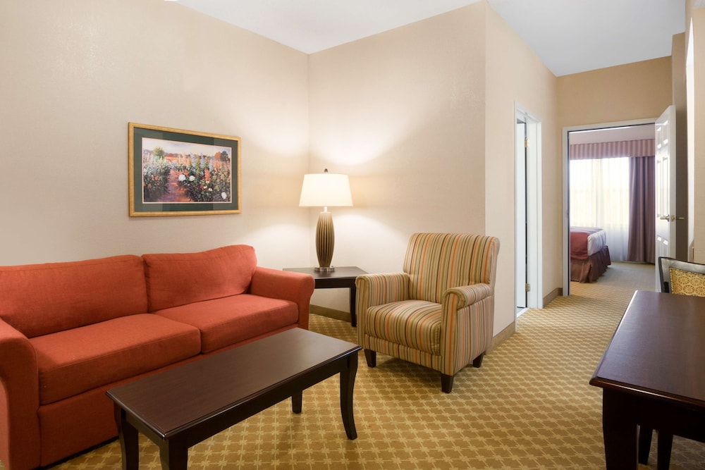 Country Inn and Suites By Radisson Columbus GA 23/34