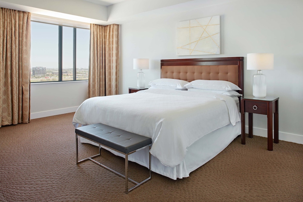 Sheraton Parkway Toronto North Hotel Suites 8/46