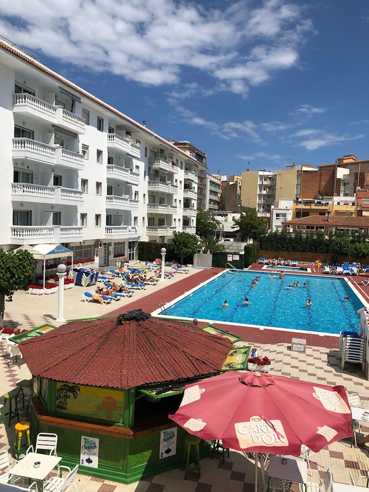 Europa Apartments 2/34