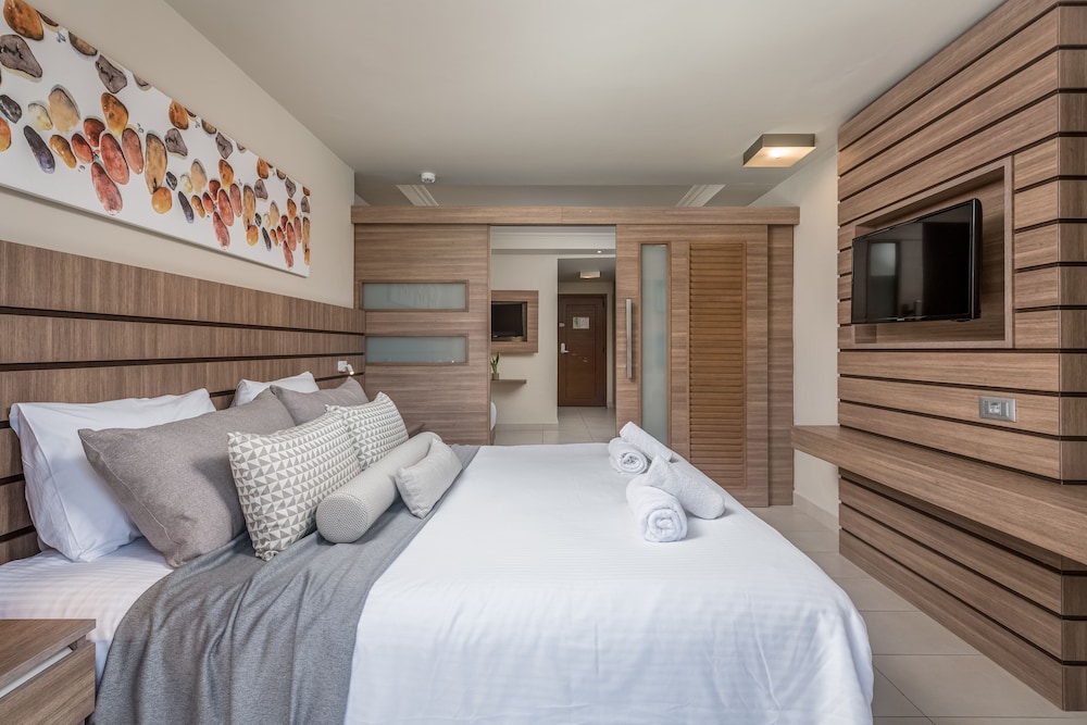 Akti Coast Club Hotel 20/62