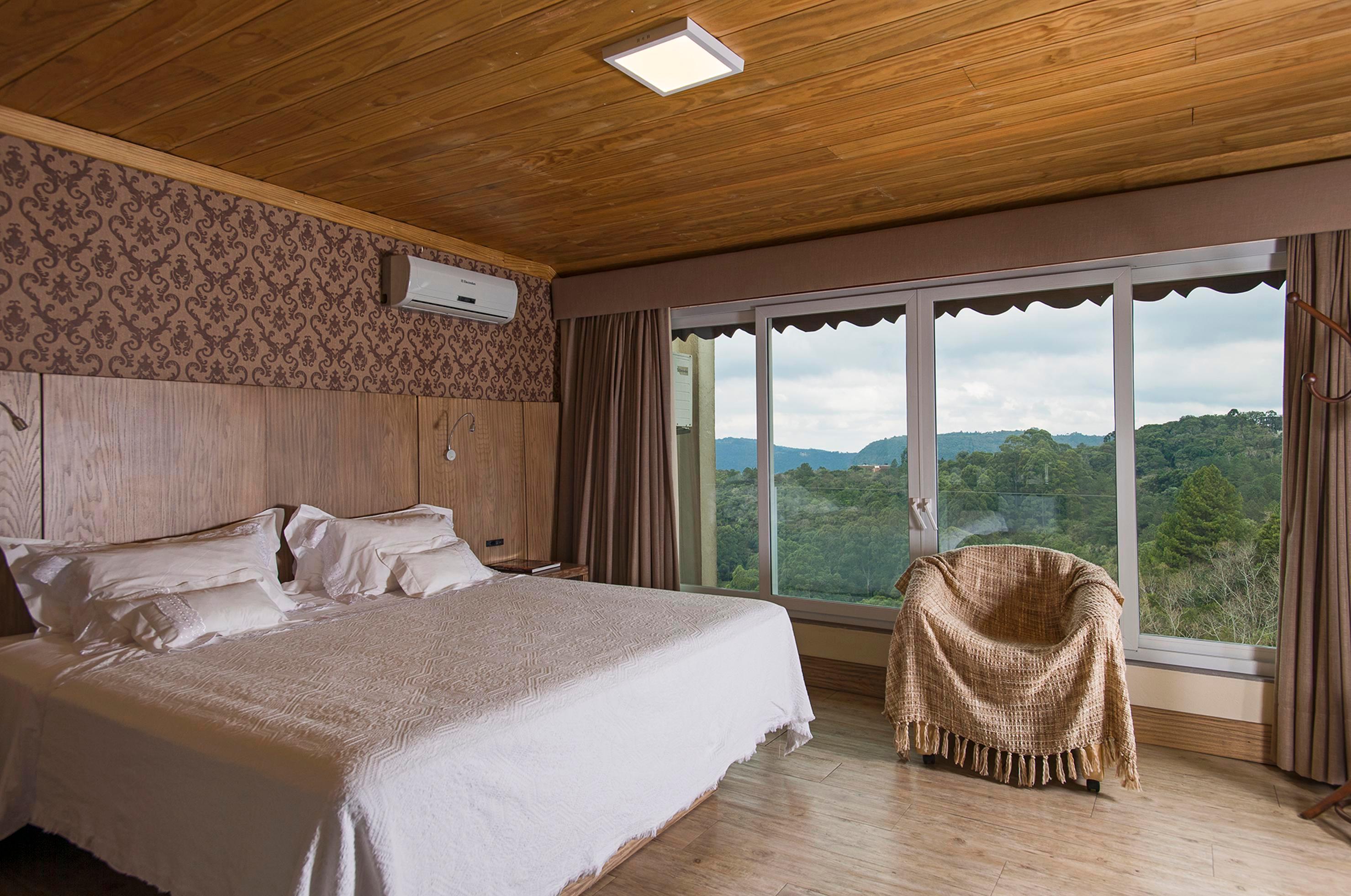 Room, Double Bed, Valley View