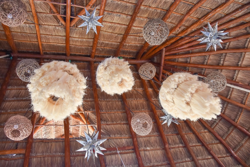 Soho Boutique Holbox 30/50
