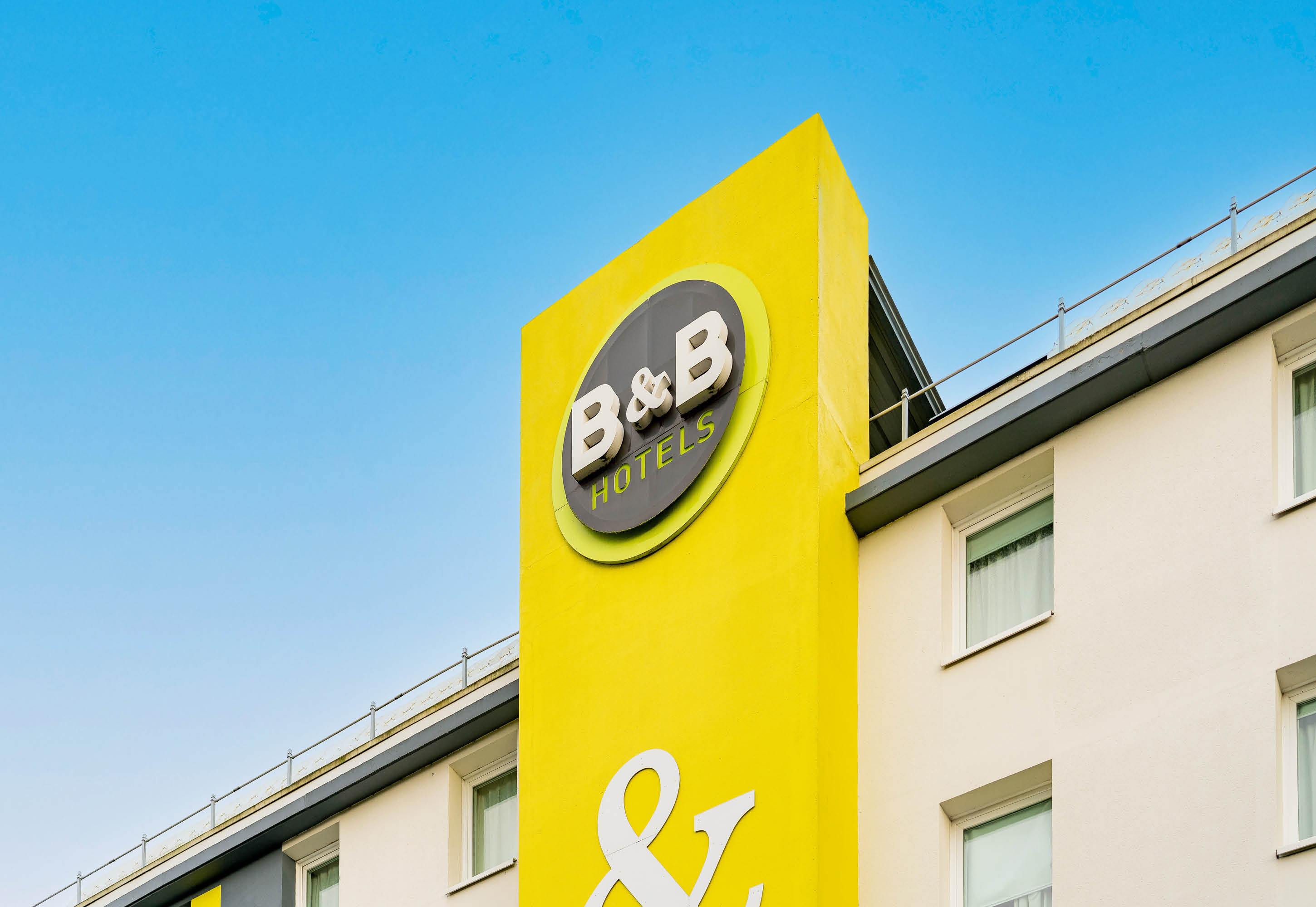 B&B HOTEL Valenciennes Marly in Marly (Nord)