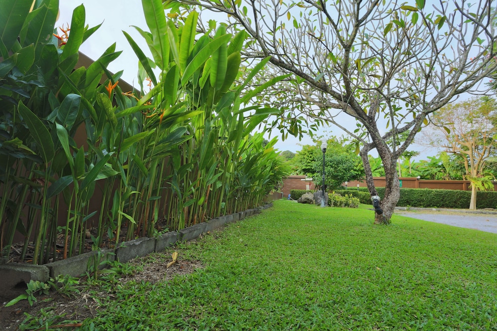 Pattra Mansion by AKSARA Collection 59/66