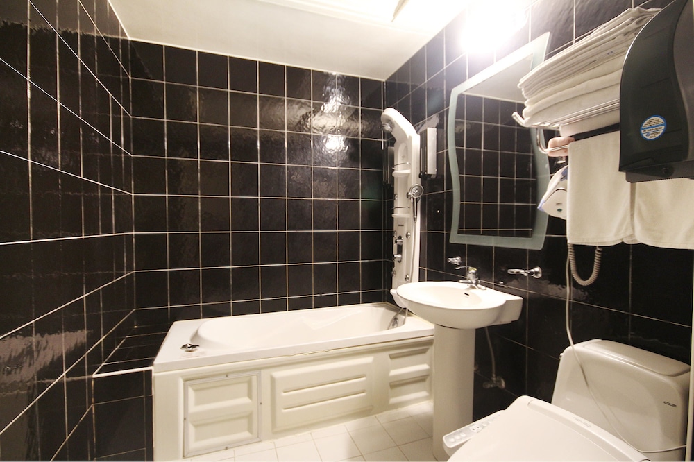 Jeonju Tourist Hotel 33/34