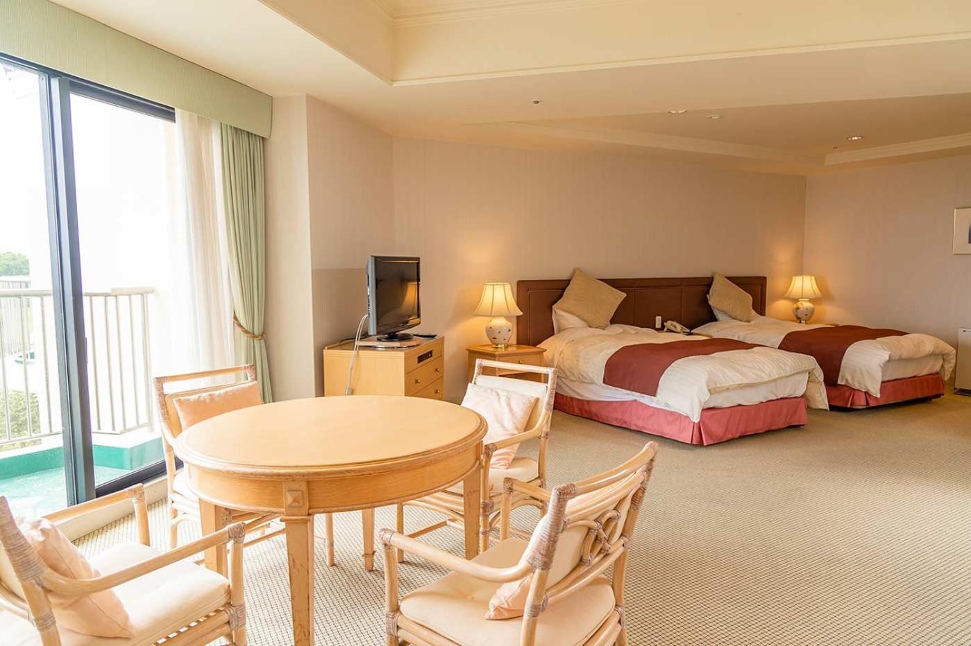 Semi Room, Suite, Twin Beds, Sea View, Sofa