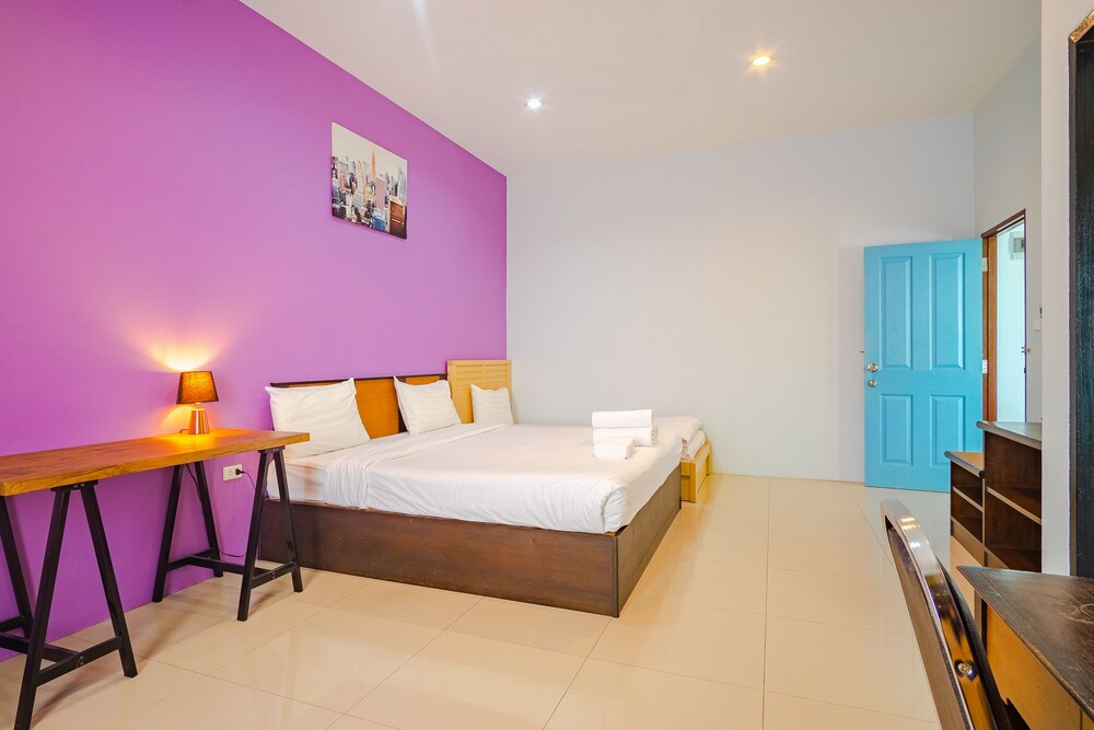 Aj Residence 28/66