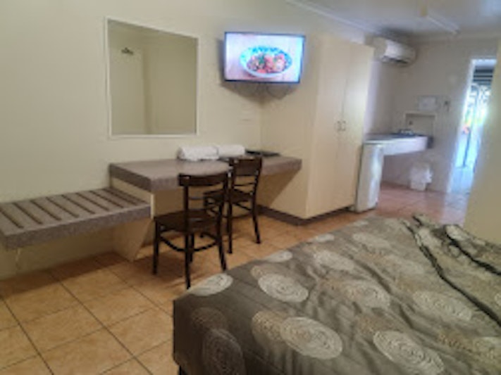 True Blue Motor Inn 18/32