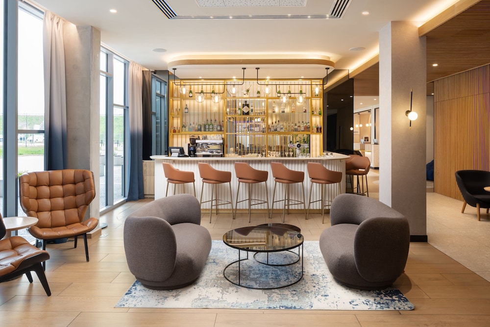 Courtyard by Marriott Paris Charles de Gaulle Central Airport 14/31