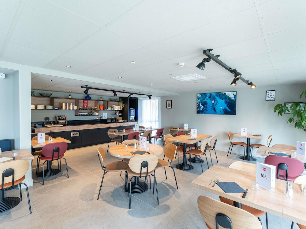 Ibis Orleans La Chapelle Saint Mesmin 50/64
