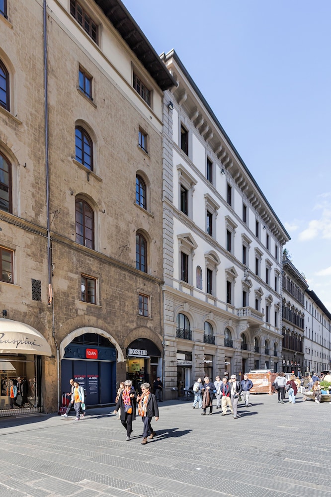 PALAZZO RUSPOLI 36/50