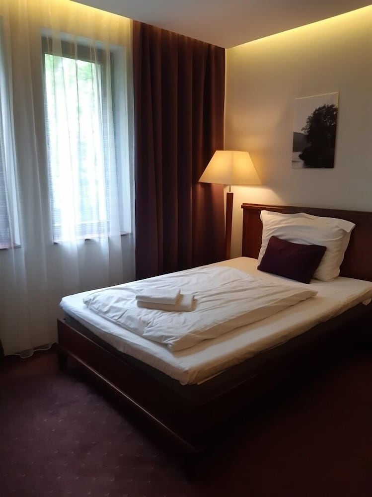 Park Avenue Piestany 23/68