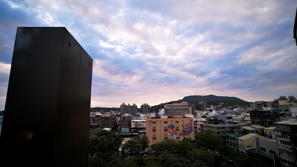 City Suites Kaohsiung Chenai 3/53