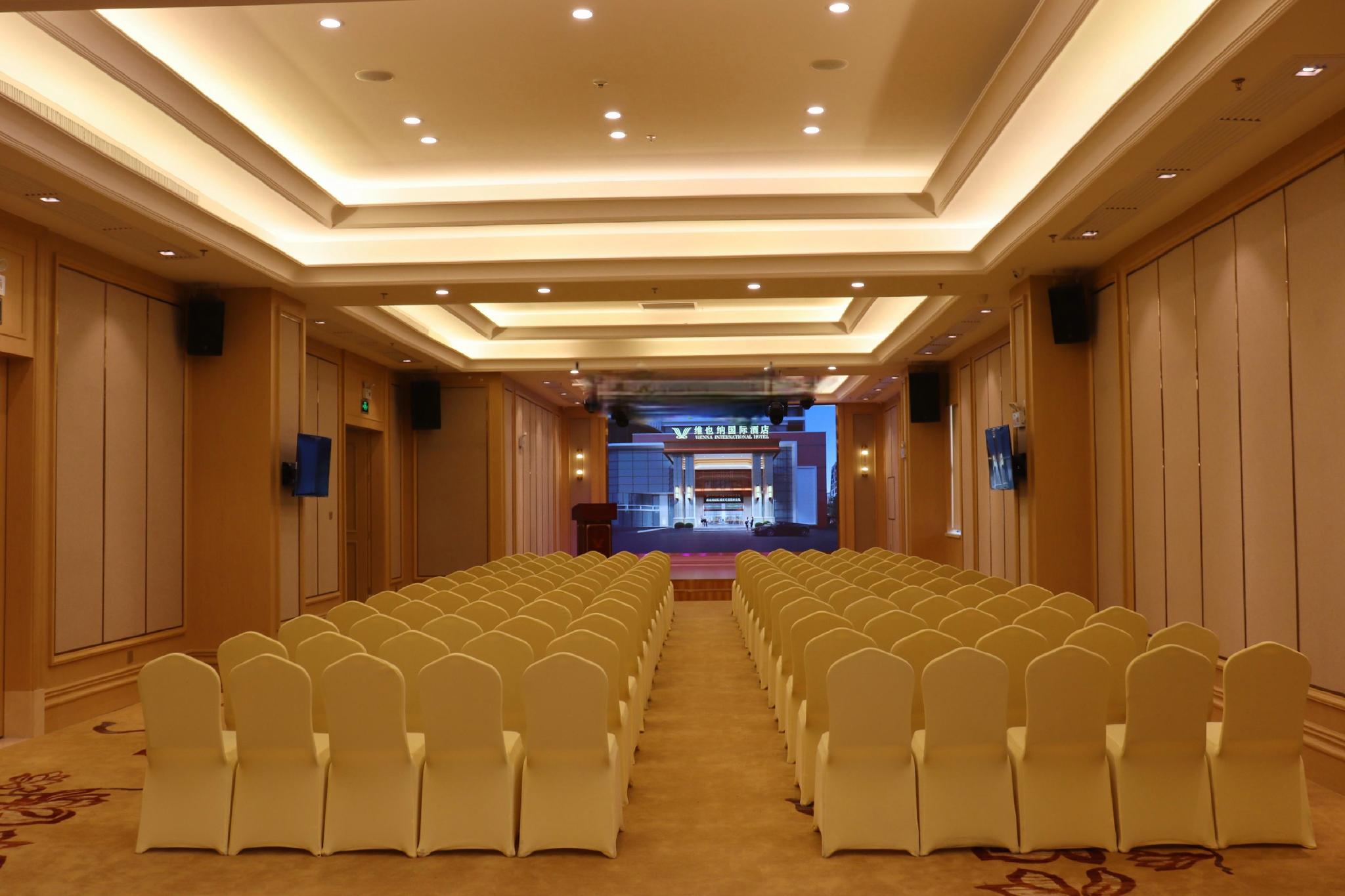 Vienna Hotel Foshan Nanhai Avenue Branch 42/50