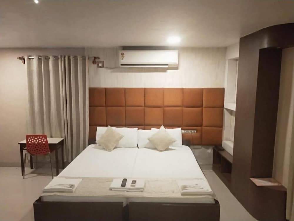 Hotel Eastern Plaza 27/52