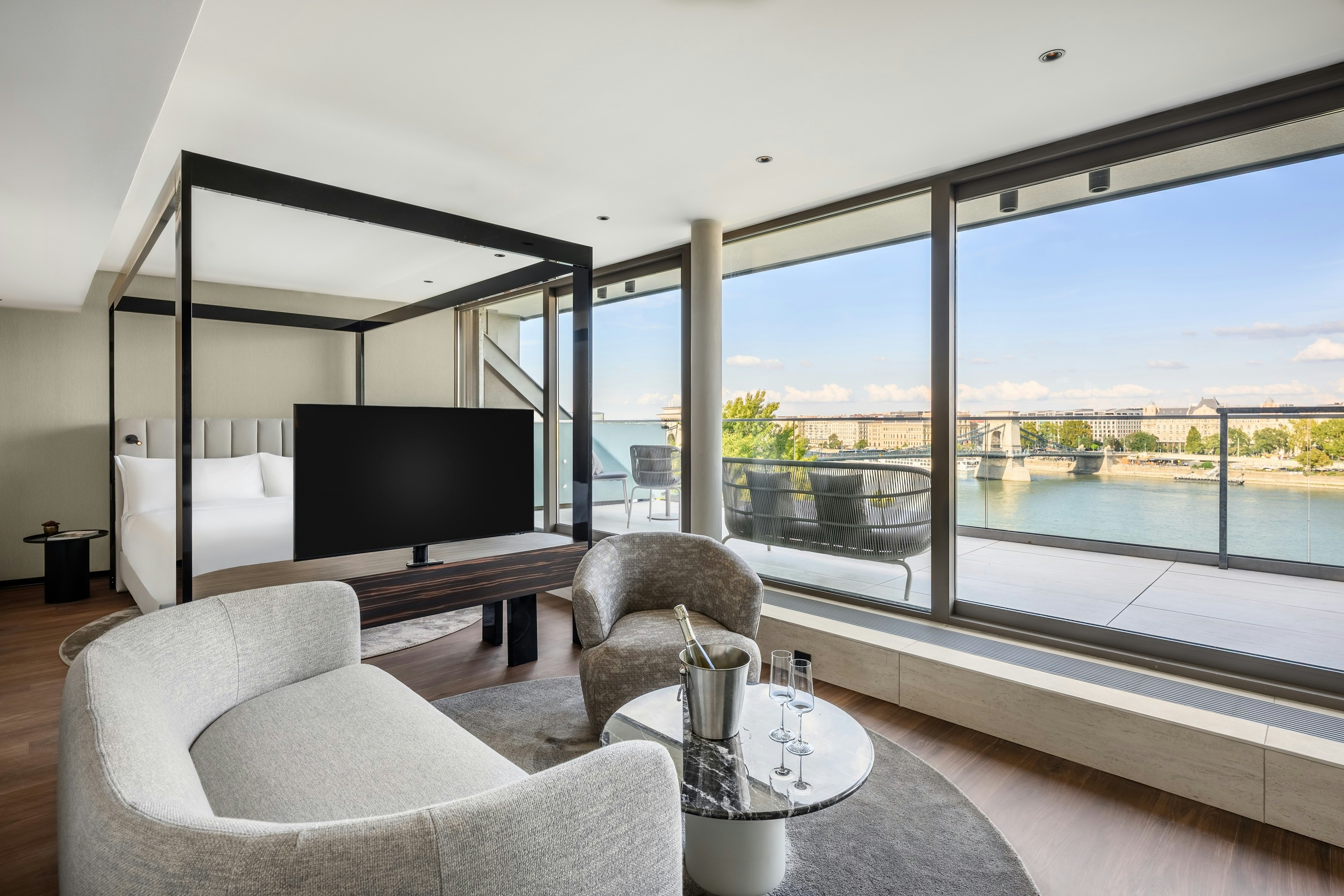 LANCHID 19 DESIGN HOTEL 27/55