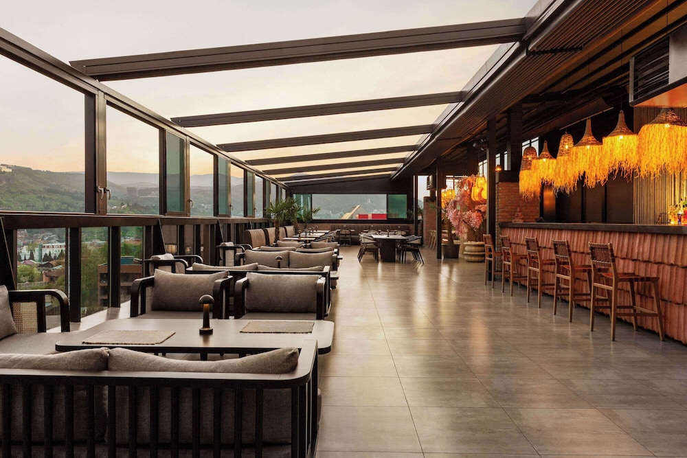 Ramada by Wyndham Tbilisi Old City 6/50