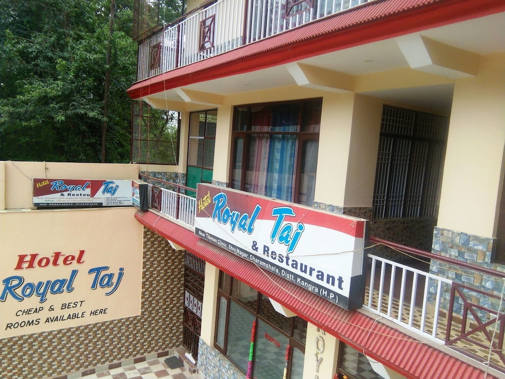 Hotel Royal Taj photo3