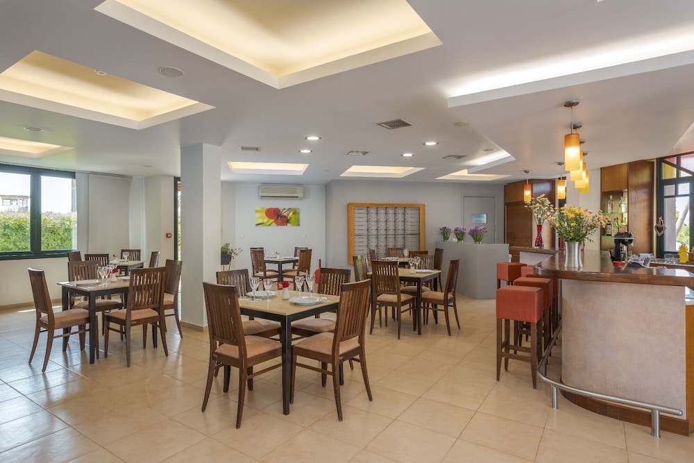 Your Memories Hotel Apartments 32/46