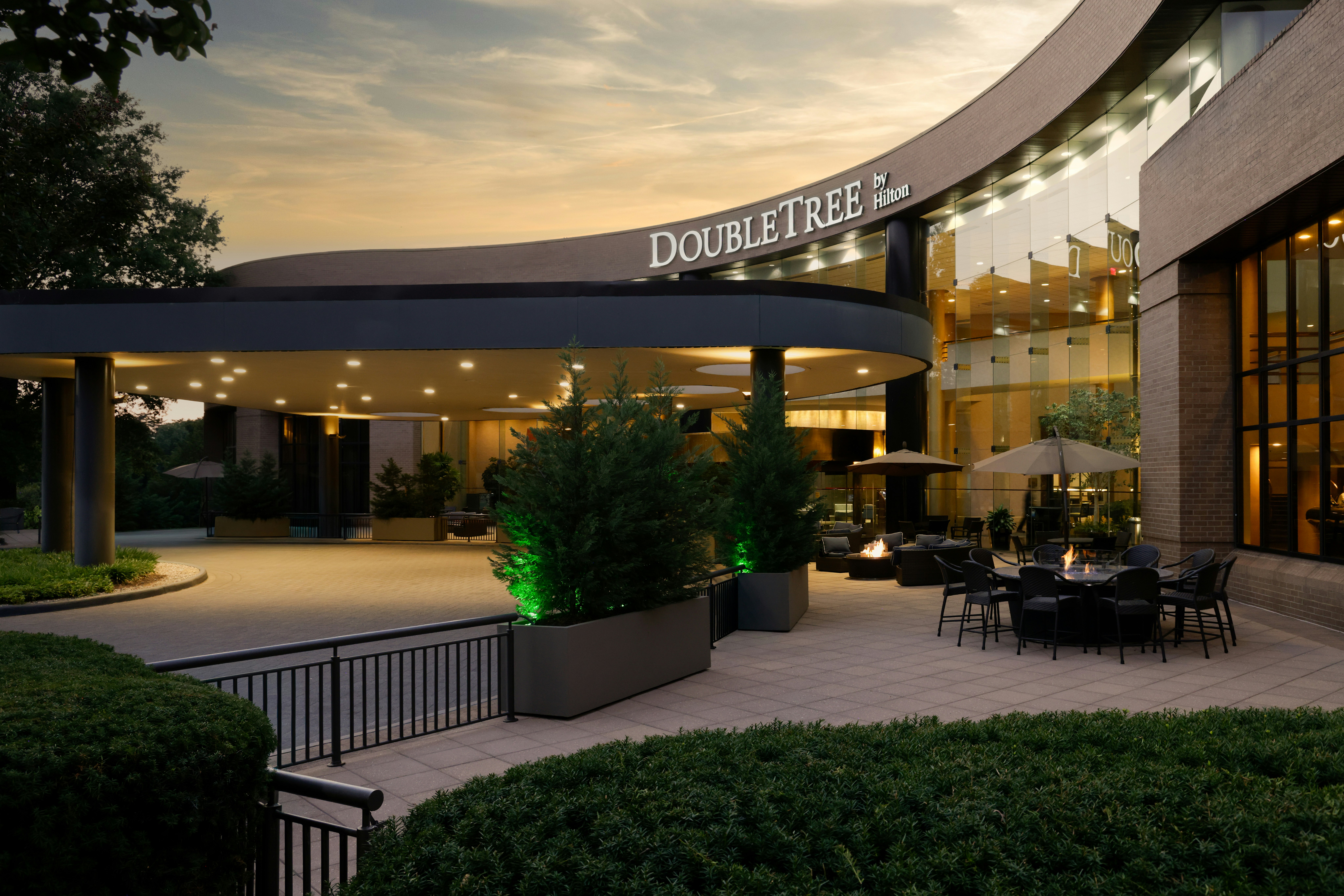 DoubleTree by Hilton Washington Dulles Airport 6/72