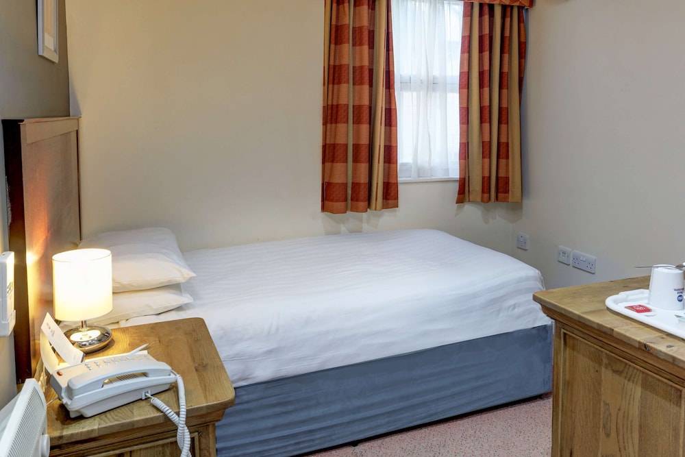 Best Western Claydon Hotel 30/73
