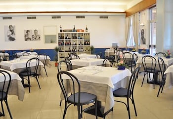 Hotel La Scogliera 12/22