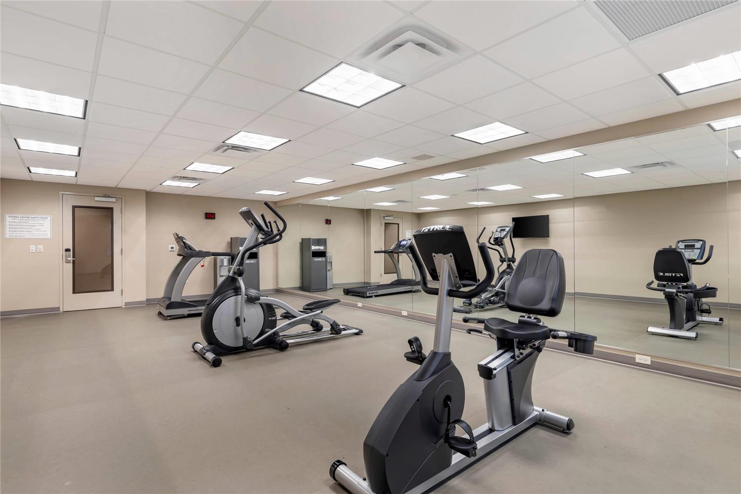 Mainstay Suites Lancaster Dallas South 20/37