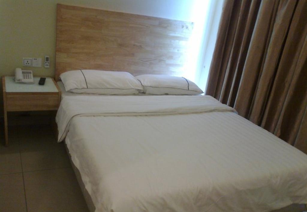 Hotel Desaria 24/32