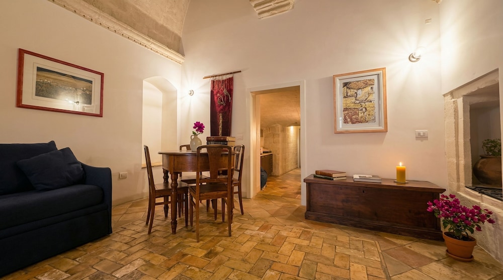 Hotel Residence San Giorgio Matera 48/68