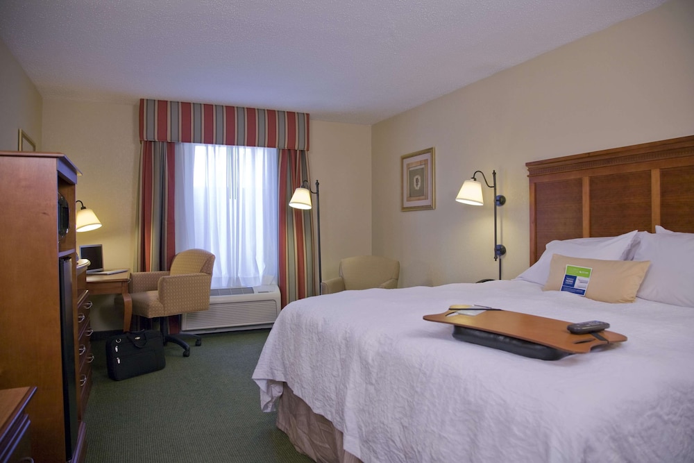 Hampton Inn Easley 22/72