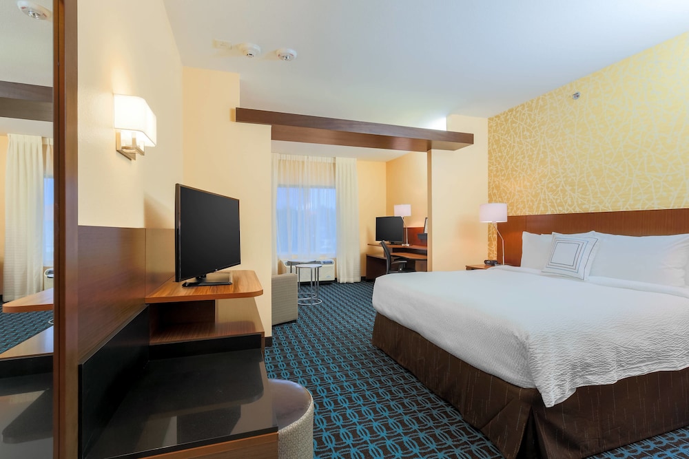 Fairfield Inn Suites Cuero 15/54