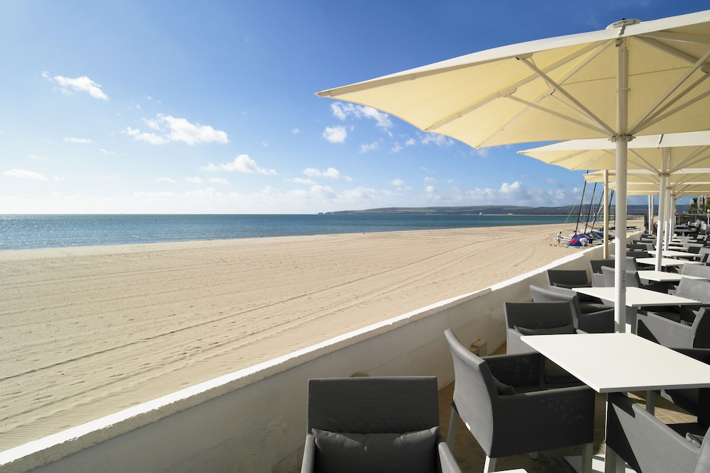 Sandbanks Hotel 44/61