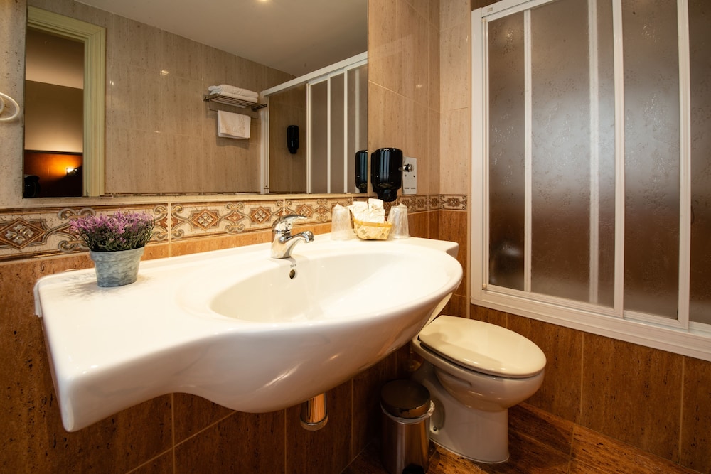 Hotel el Acebo 50/50