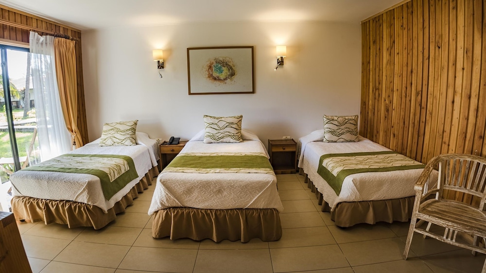 TAHA TAI HOTEL 55/68